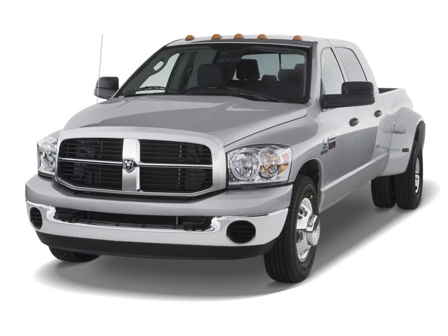  Dodge Ram 3500 Mega Cab 2006 года  (фото 4 из 13)